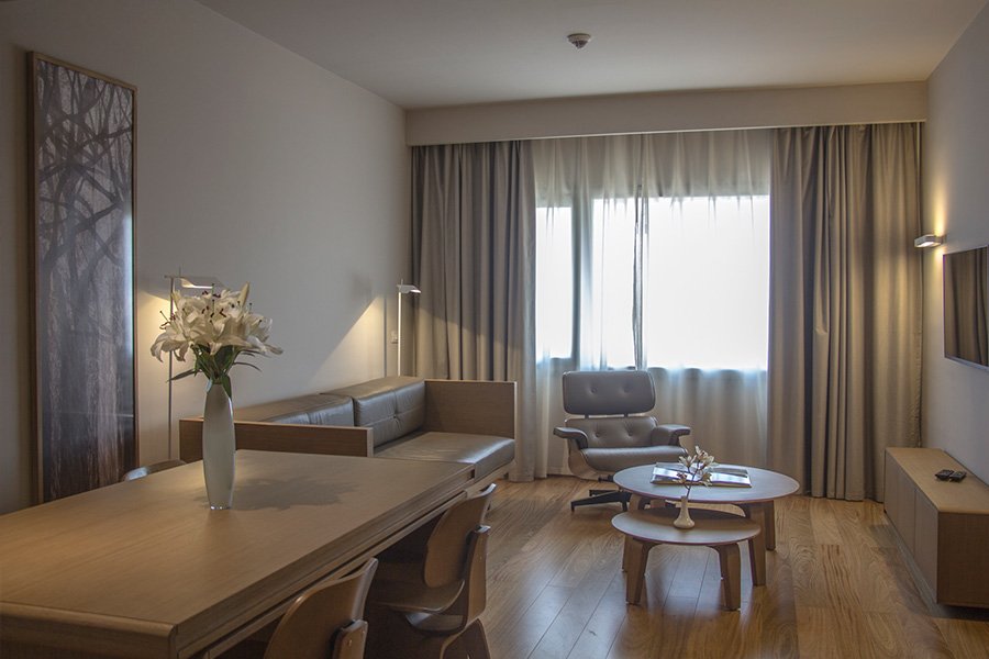suite_2_dazzler_asuncion